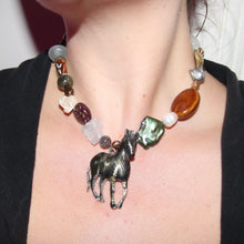 Load image into Gallery viewer, Pundamilia