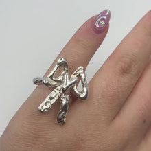 Load and play video in Gallery viewer, "Sweetheart" ring